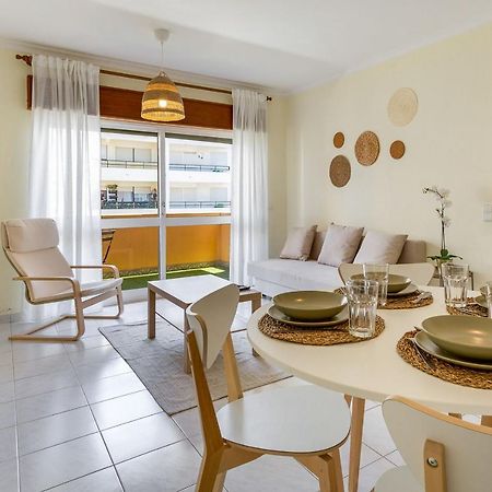 1Br Infante Flat In Quarteira By Lovelystay 外观 照片