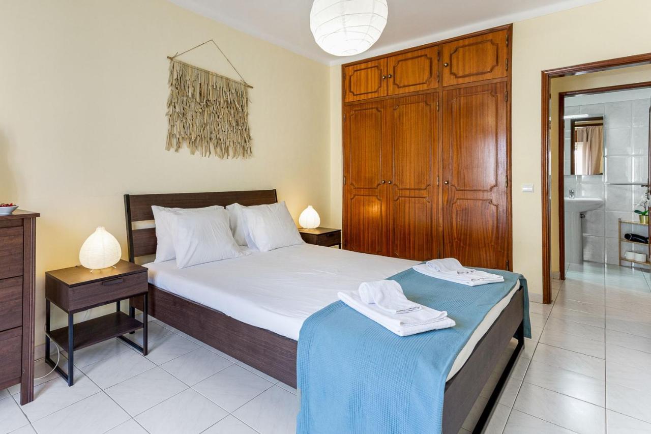 1Br Infante Flat In Quarteira By Lovelystay 外观 照片